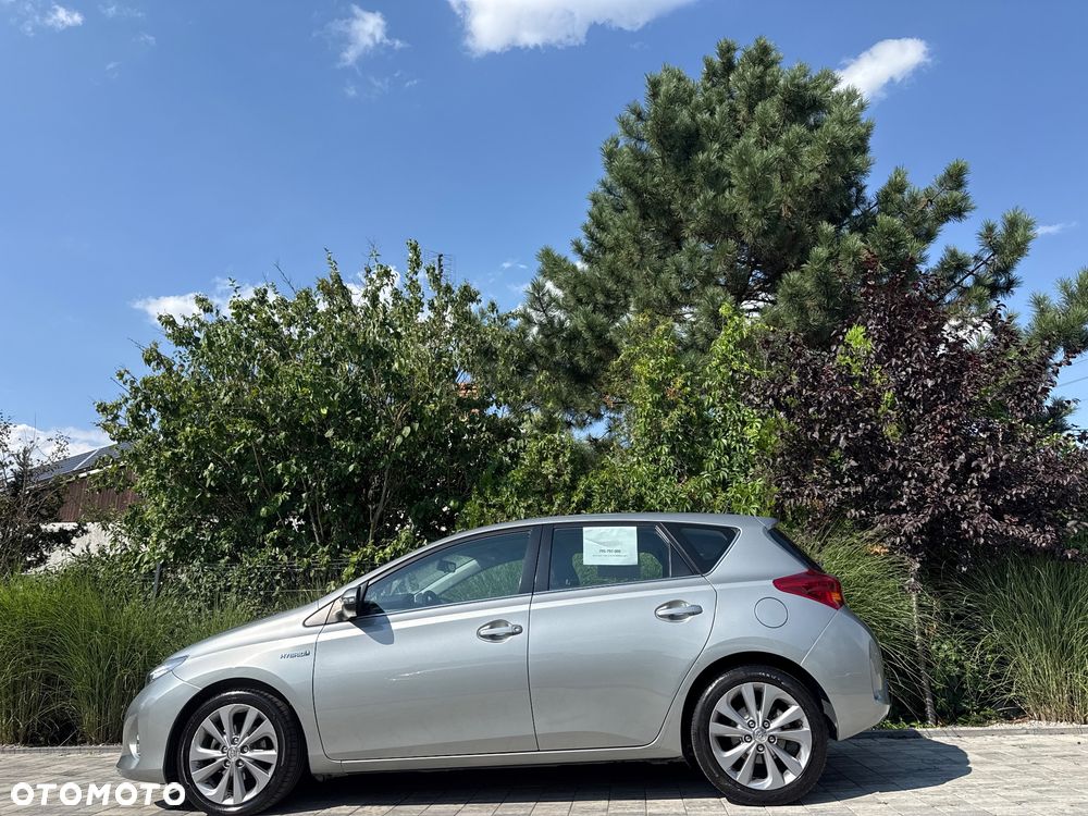Toyota Auris Hybrid 135 Premium - 15