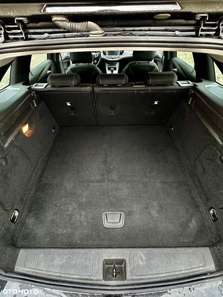 Opel Astra 1.5 D Start/Stop Automatik Business Edition - 18