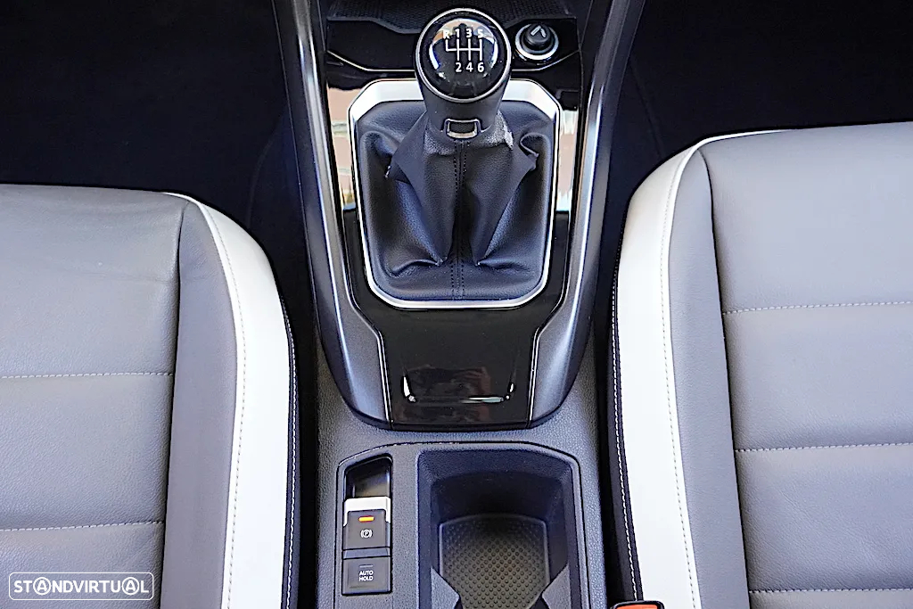VW T-Roc 1.6 TDI Style - 27