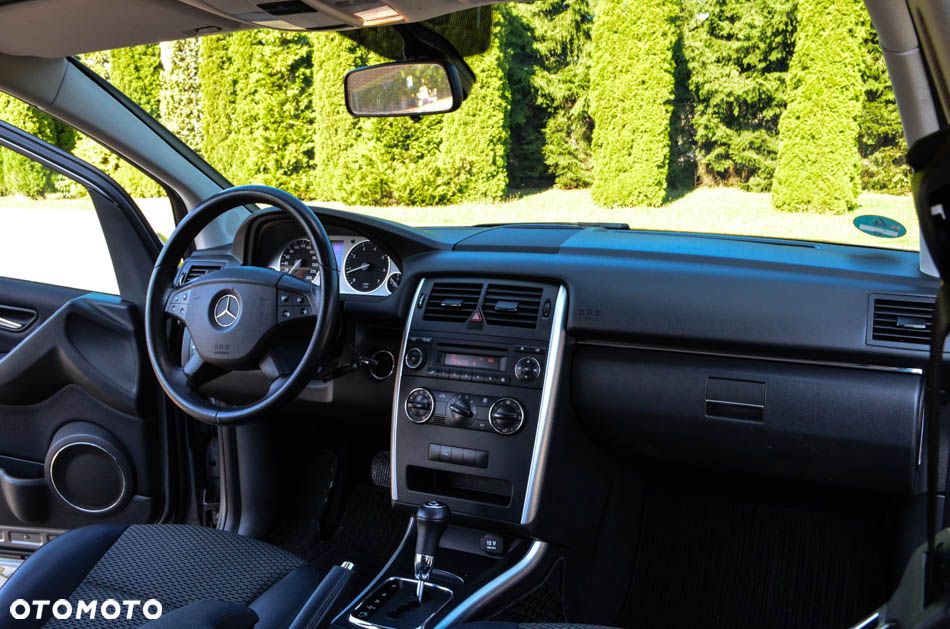 Mercedes-Benz Klasa B - 33