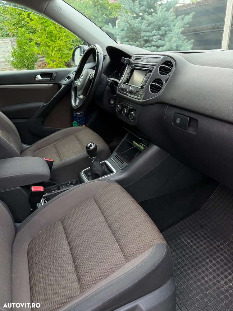Volkswagen Tiguan 2.0 TDI 4Motion BMT Sport & Style - 23
