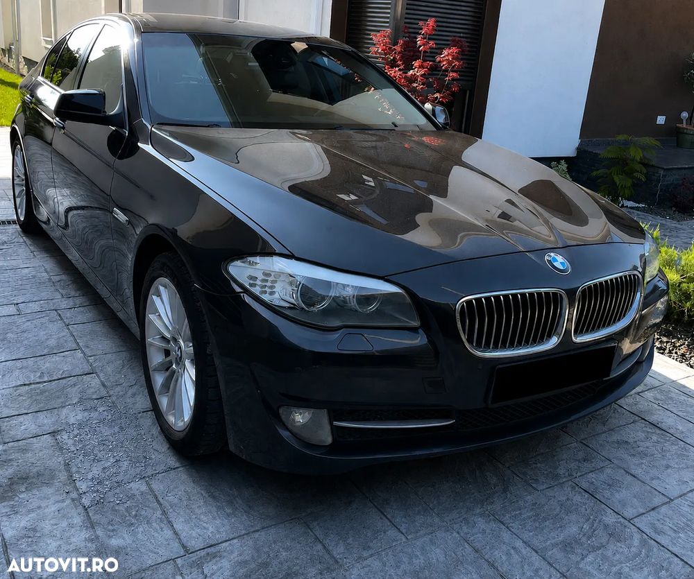 BMW Seria 5 520d Sport-Aut. - 3