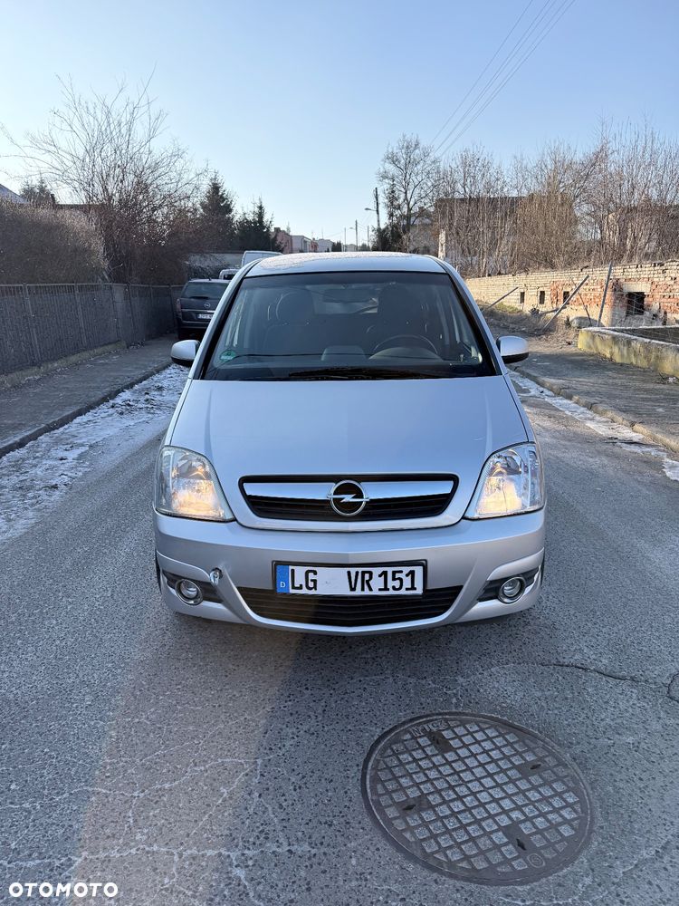 Opel Meriva 1.6 16V Cosmo - 1