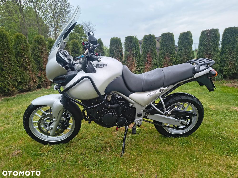 Triumph Tiger - 4