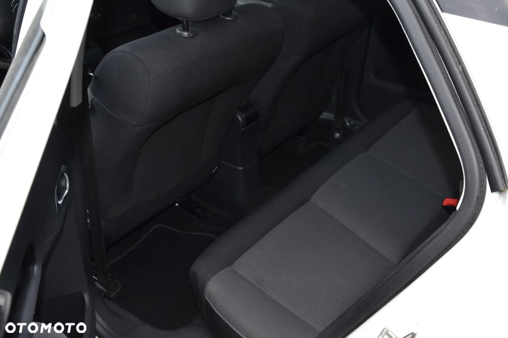 Citroën C4 Cactus 1.2 PureTech Feel Edition - 16