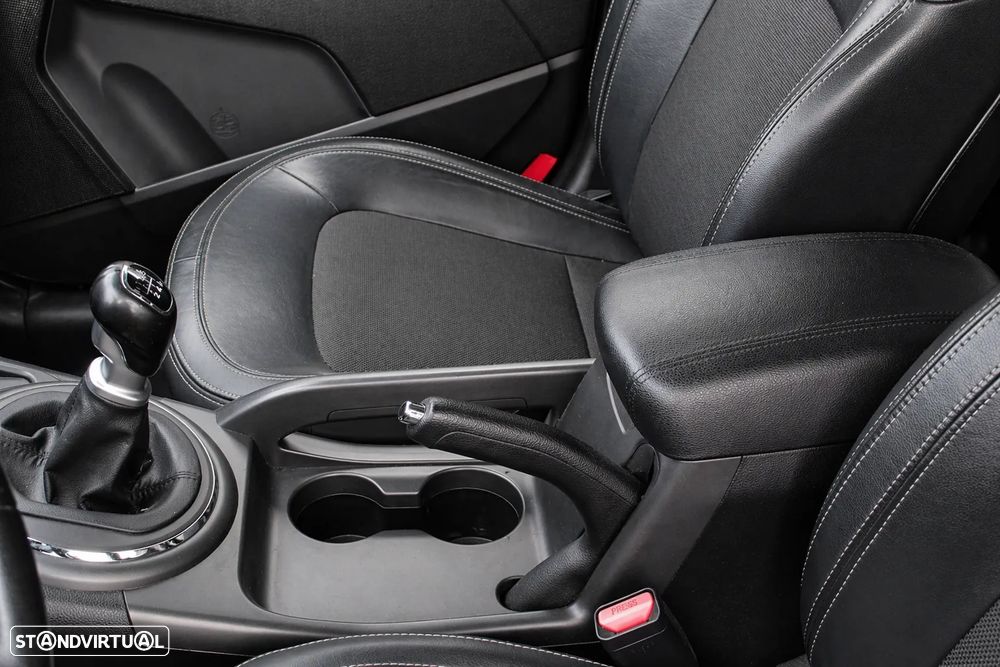 Kia Sportage 1.7 CRDI ISG LX - 18