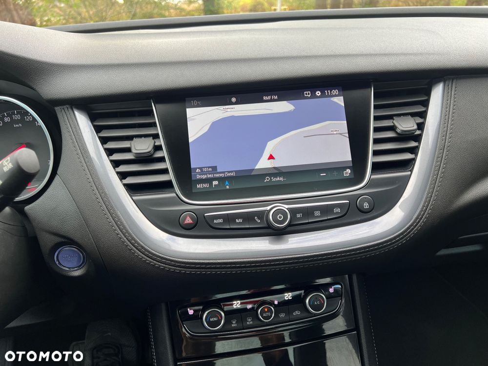 Opel Grandland X 1.2 Start/Stop Automatik Business INNOVATION - 17