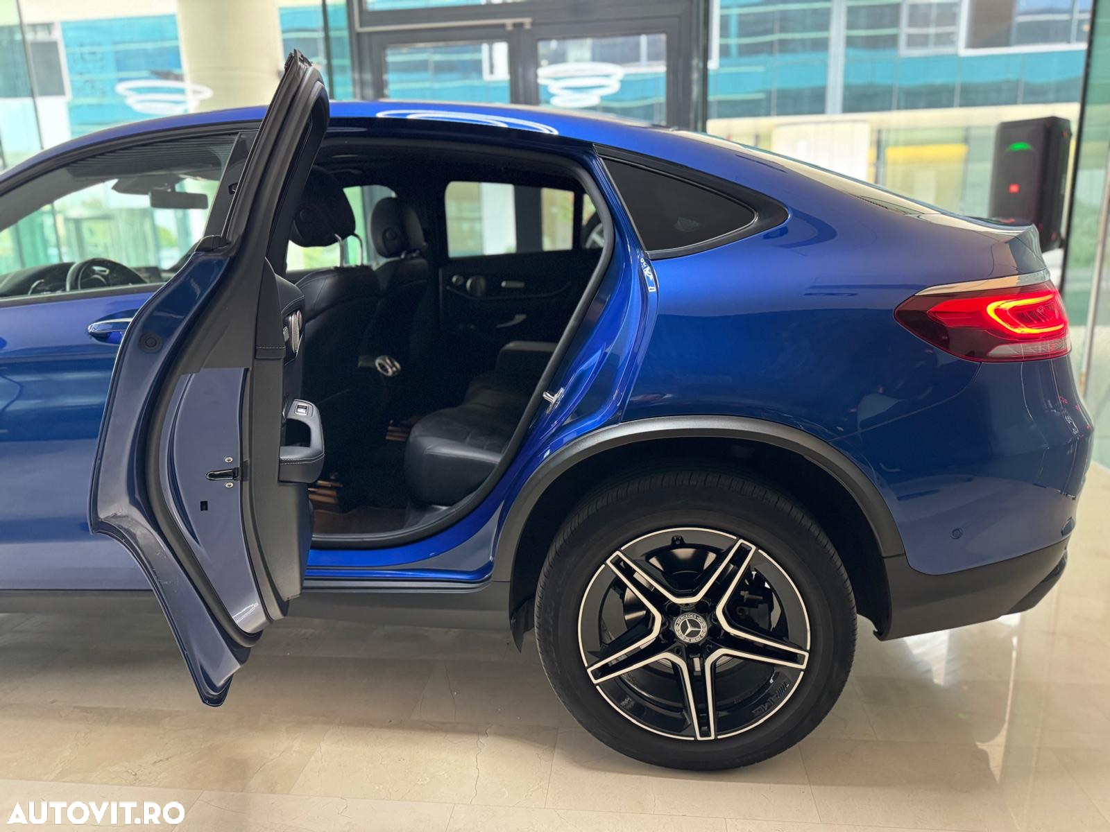 Mercedes-Benz GLC Coupe 300 e 4Matic 9G-TRONIC AMG Line Plus - 13