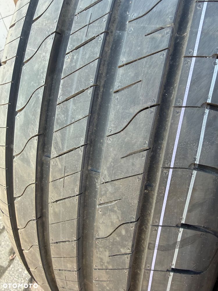 Opony letnie 275/60 R20 115H Goodyear EfficientGrip 2 SUV – nowe – 2022 rok - 8