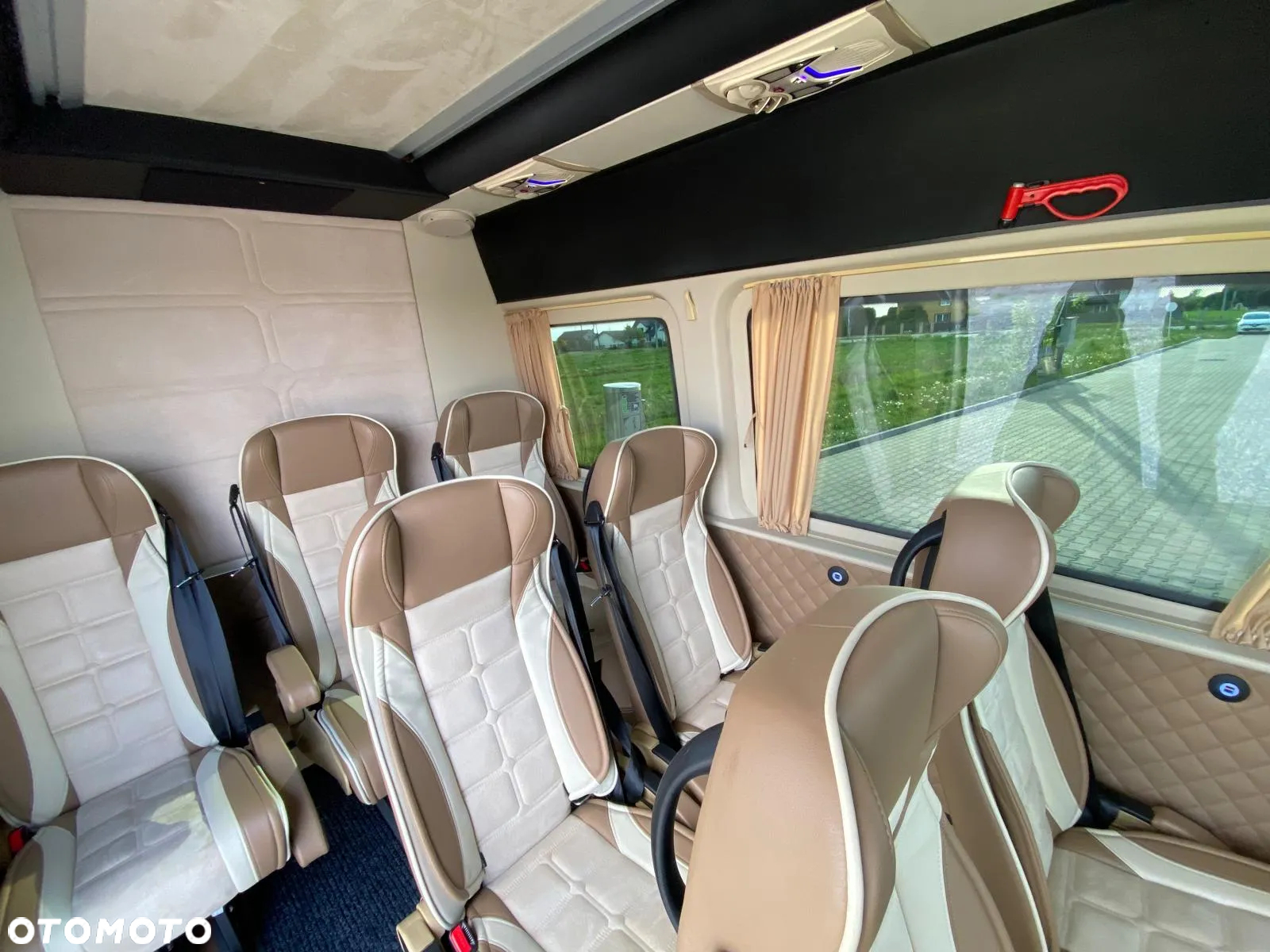Mercedes-Benz Sprinter - 4