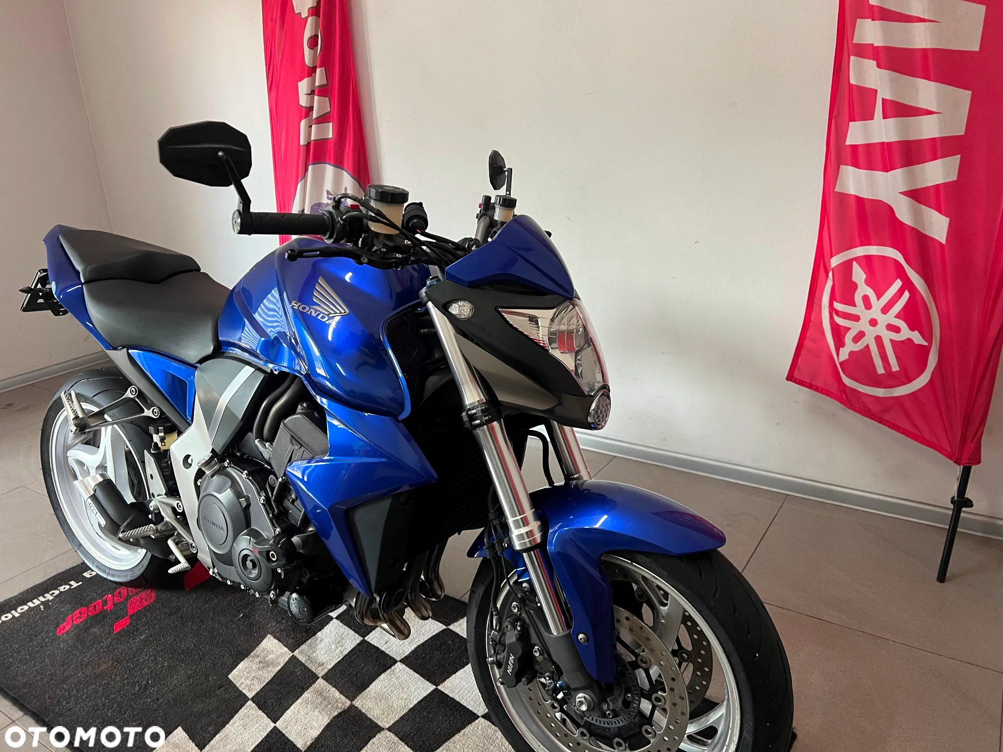 Honda CB - 6