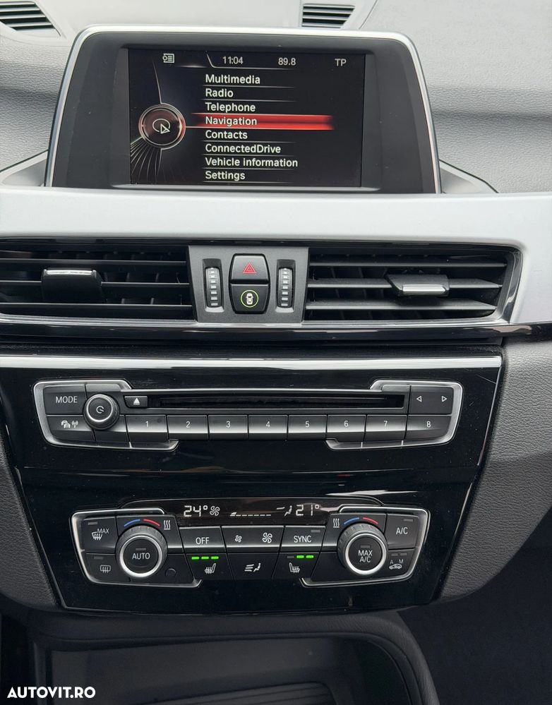 BMW X1 - 10