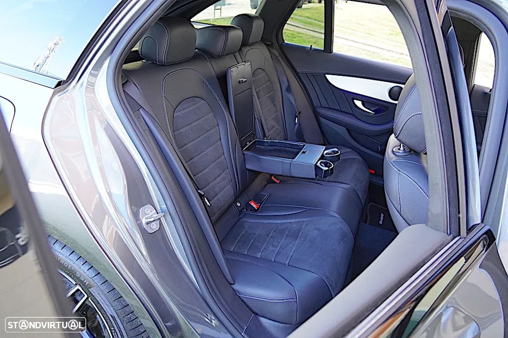 Mercedes-Benz C 300 de AMG Line - 16