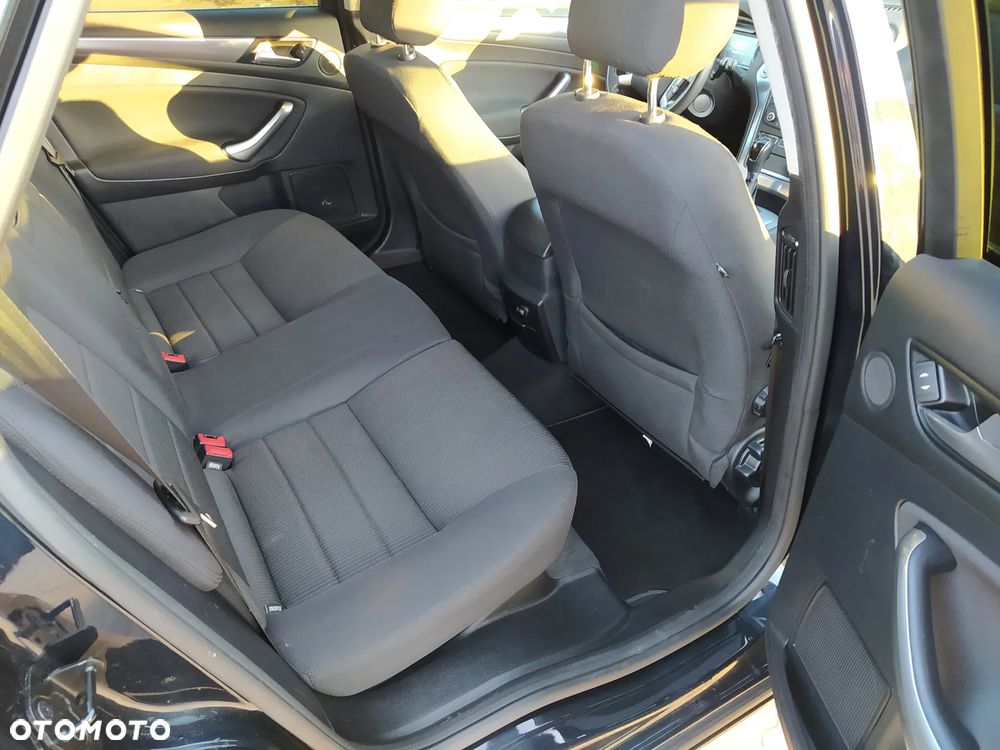 Ford Mondeo 2.2 TDCi Titanium - 25