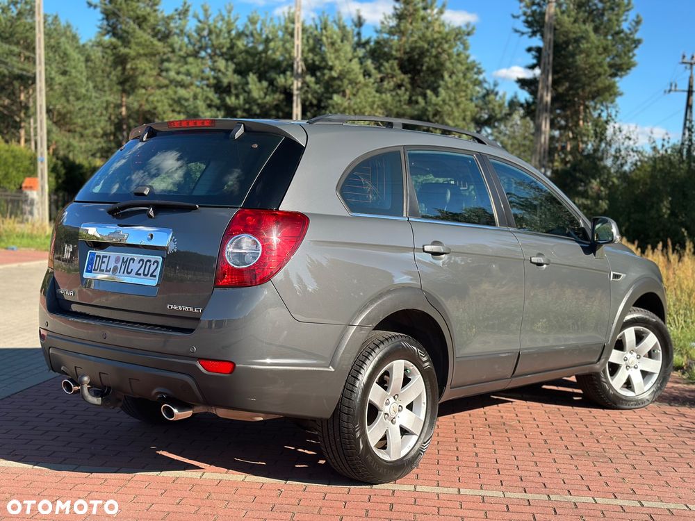 Chevrolet Captiva - 15