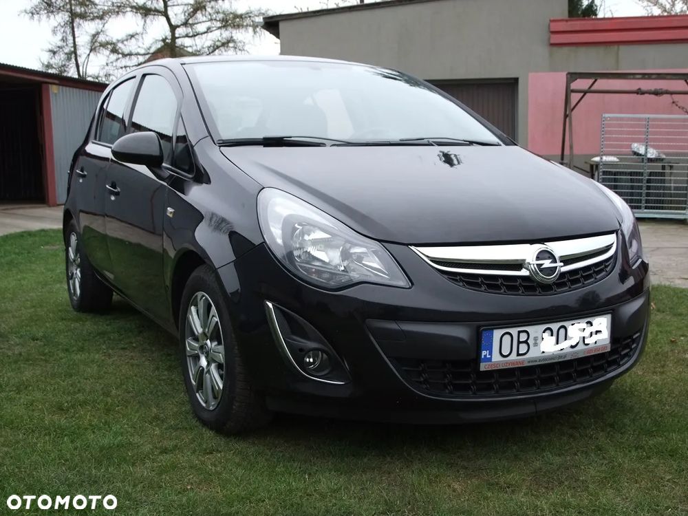Opel Corsa 1.2 16V Cosmo - 3