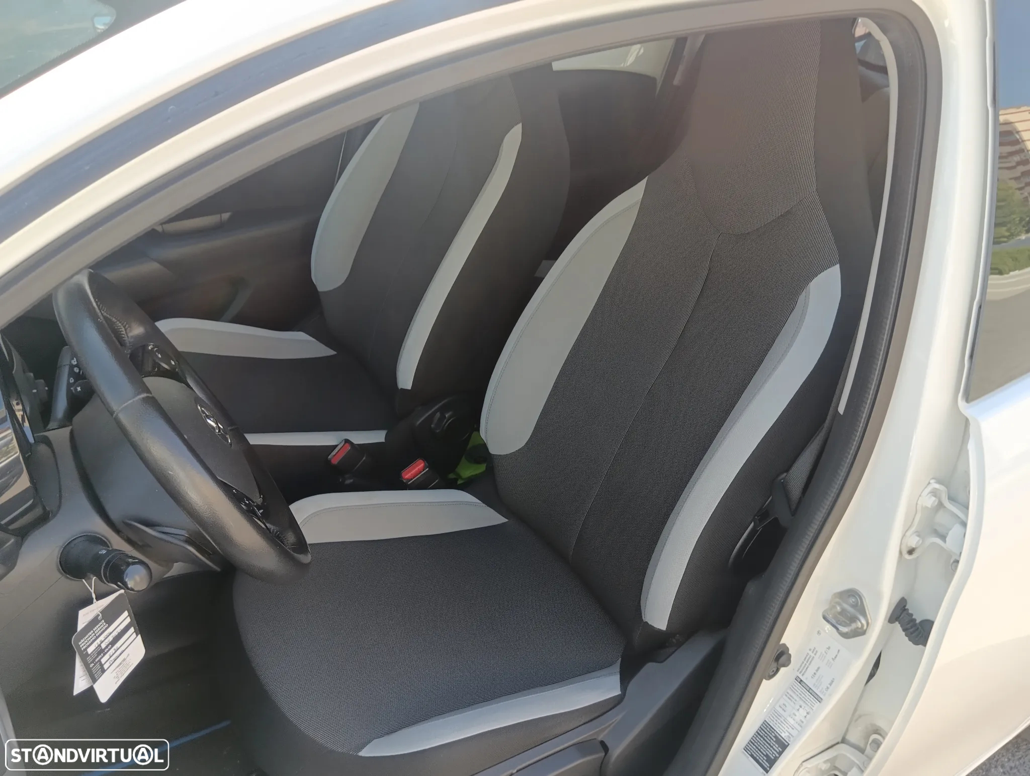 Toyota Aygo 1.0 X-Play Plus MM - 5