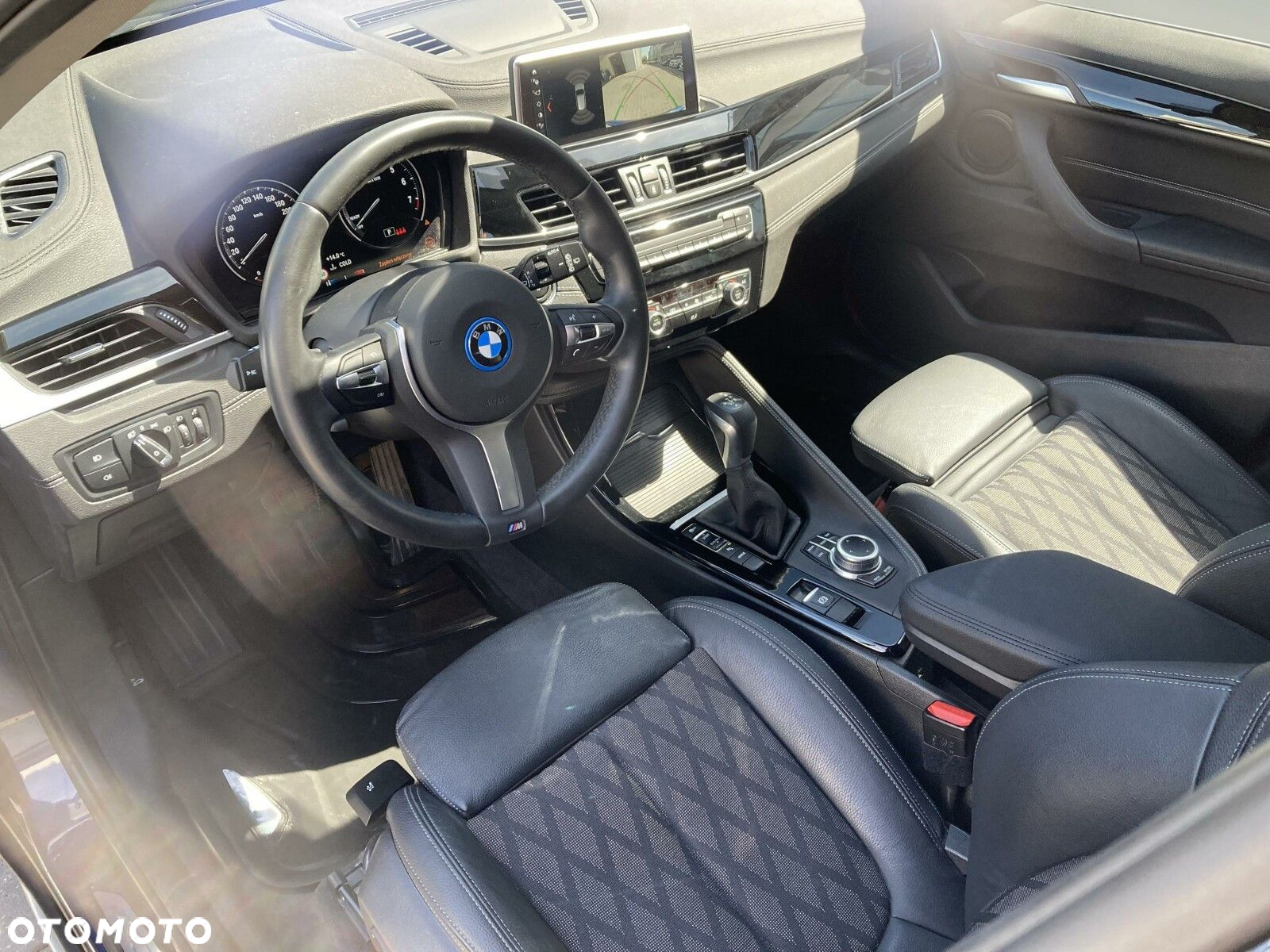 BMW X1 - 10