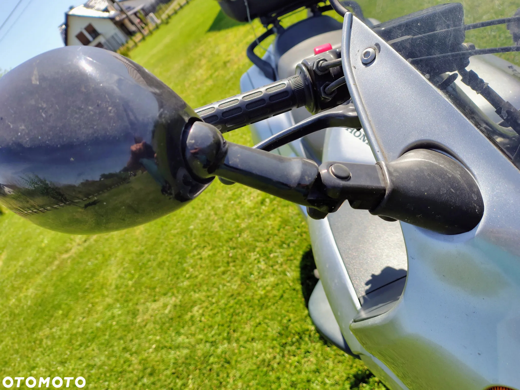 Honda NT - 9