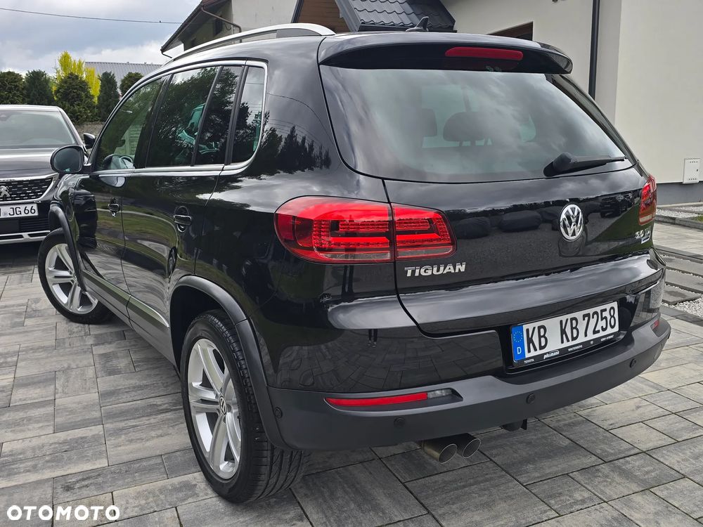 Volkswagen Tiguan 2.0 TDI SCR BlueMotion Technology Lounge Sport & Style - 20