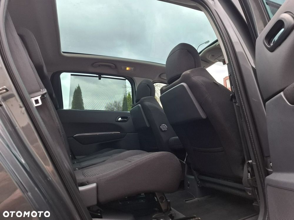Peugeot 5008 2.0 HDi Business Line - 28