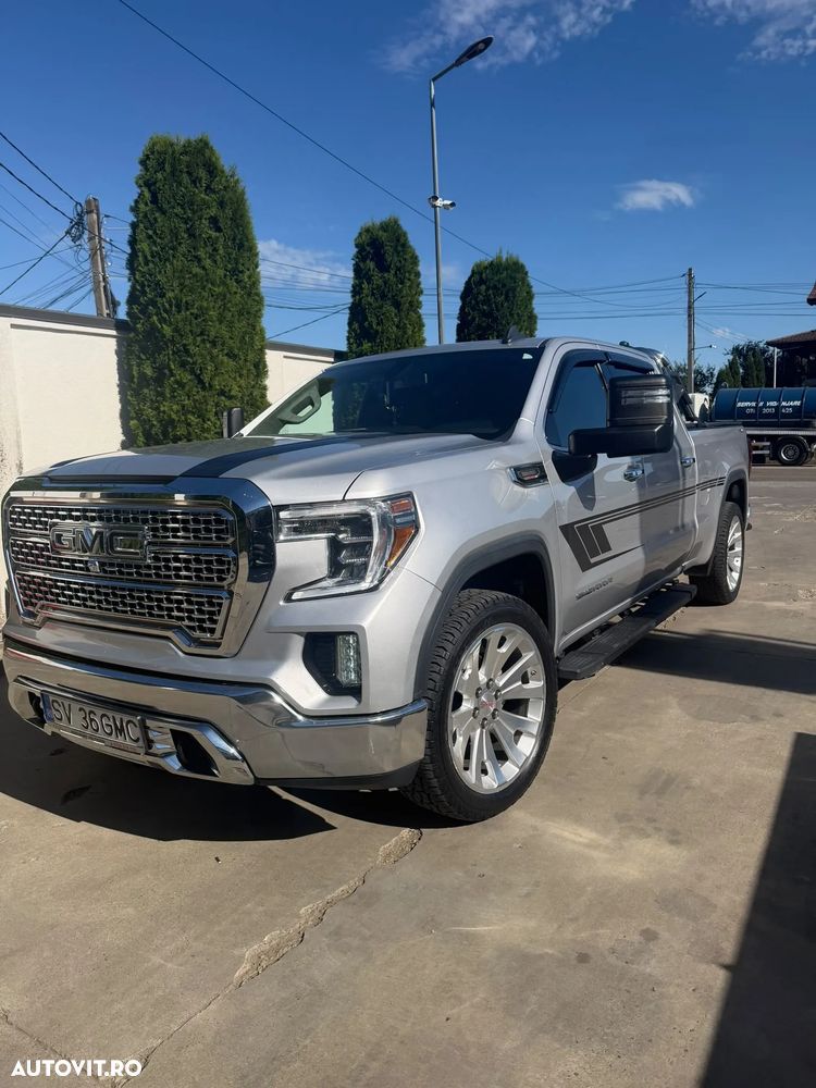 GMC Sierra - 4