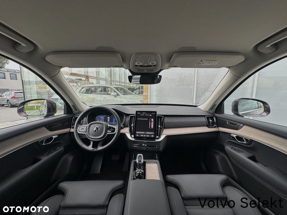 Volvo XC 90 - 25
