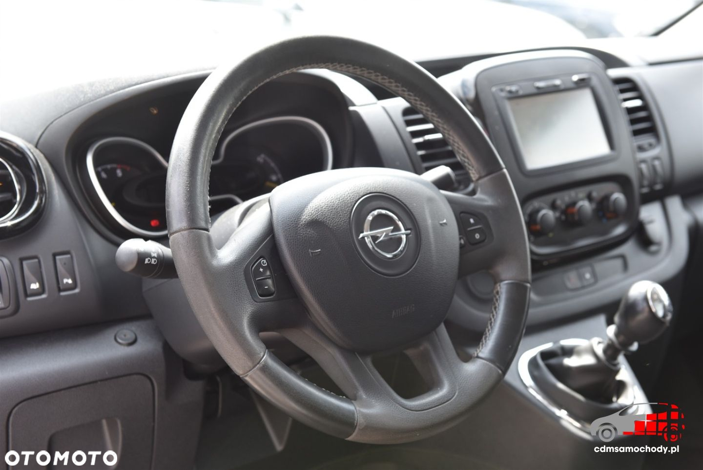 Opel VIVARO - 14