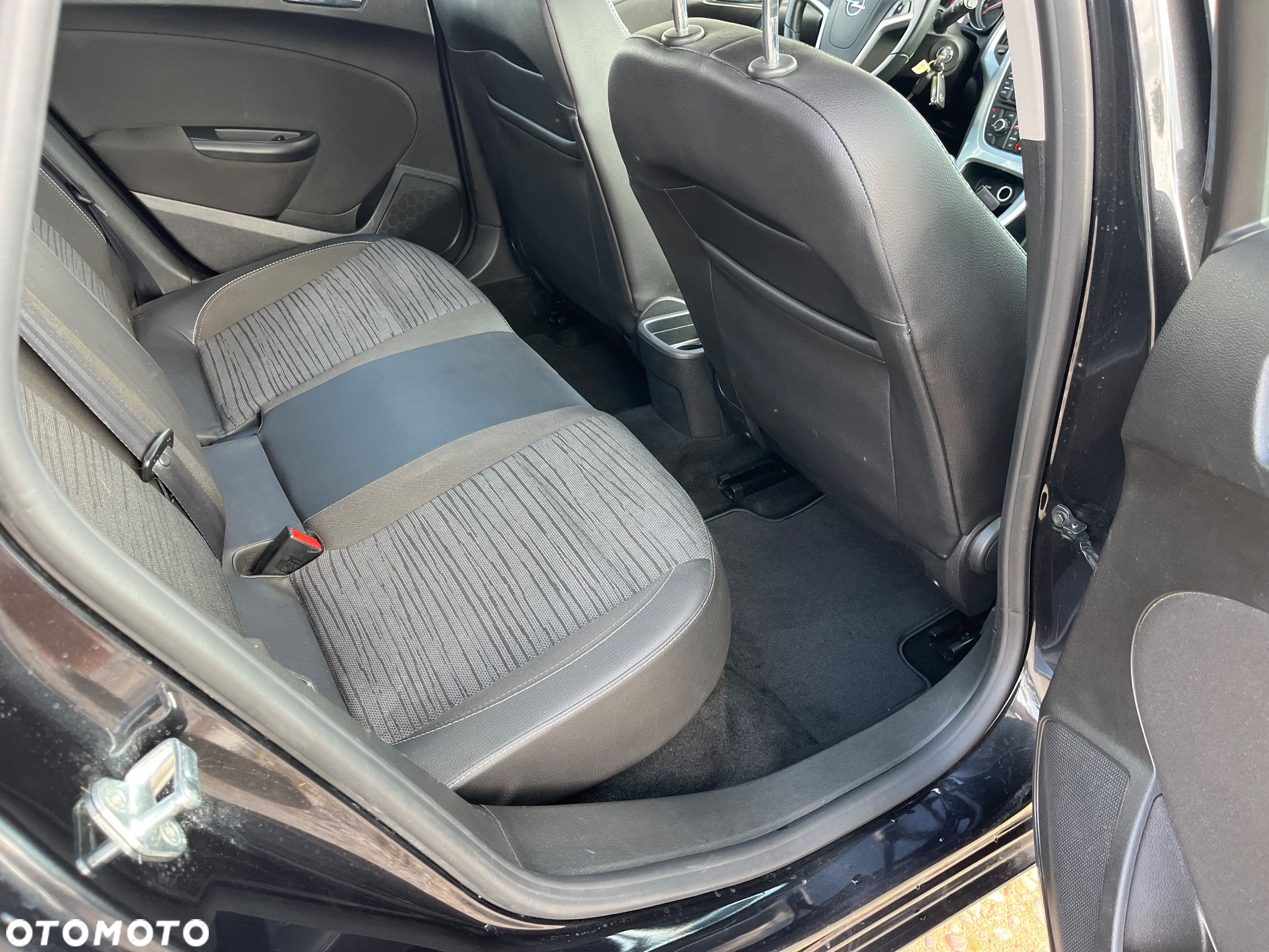 Opel Astra IV 1.6 Cosmo - 21