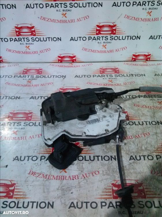 broasca usa stanga spate skoda rapid - 1