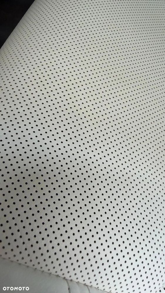 Tesla Model S Long Range - 13