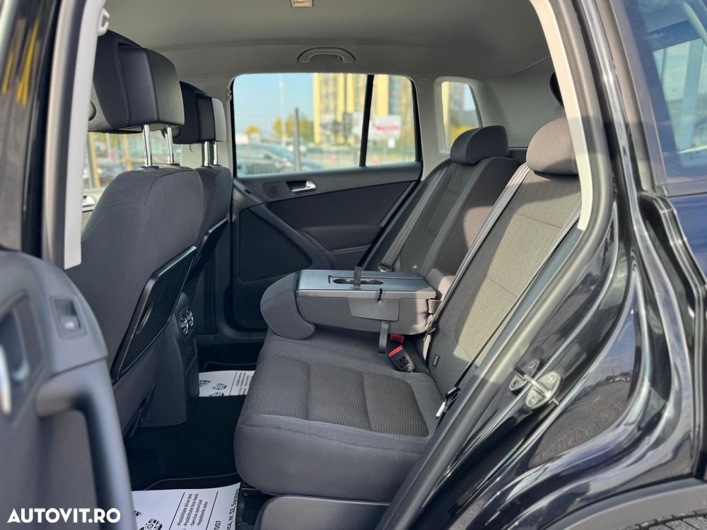 Volkswagen Tiguan 2.0 TDI 4Motion DSG Trend & Fun - 8