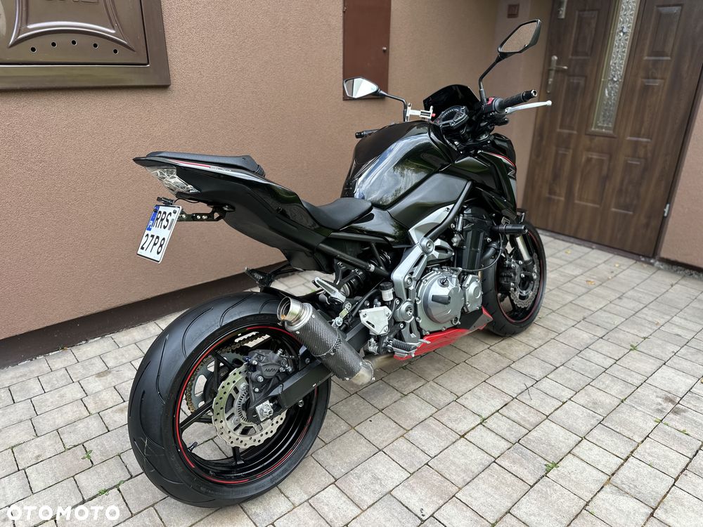 Kawasaki Z 900 - 7