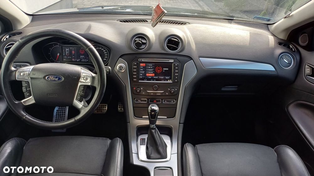 Ford Mondeo 2.0 TDCi Titanium X - 10