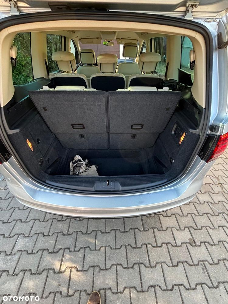 Volkswagen Sharan - 13