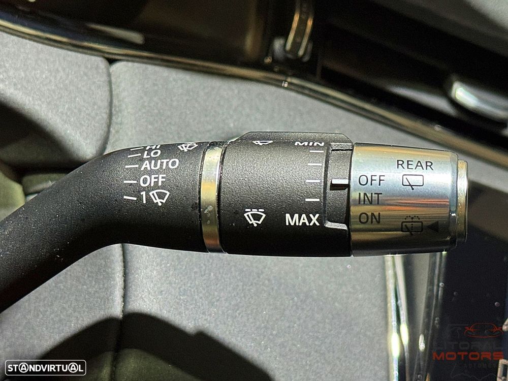 Land Rover Range Rover Evoque P300e R-Dynamic - 26