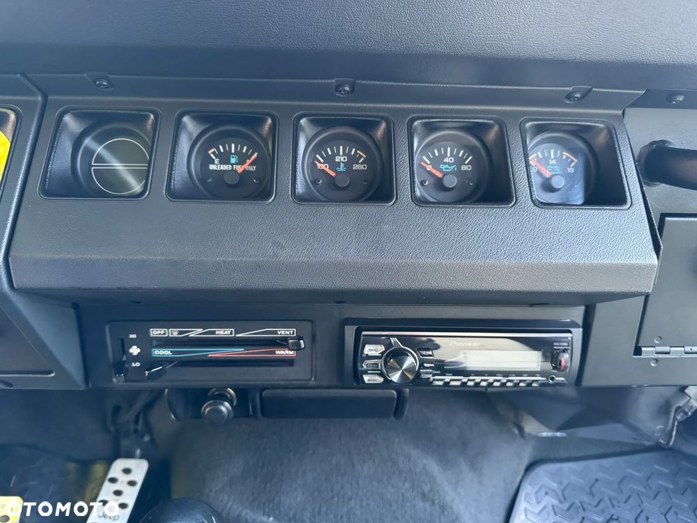 Jeep Wrangler - 19