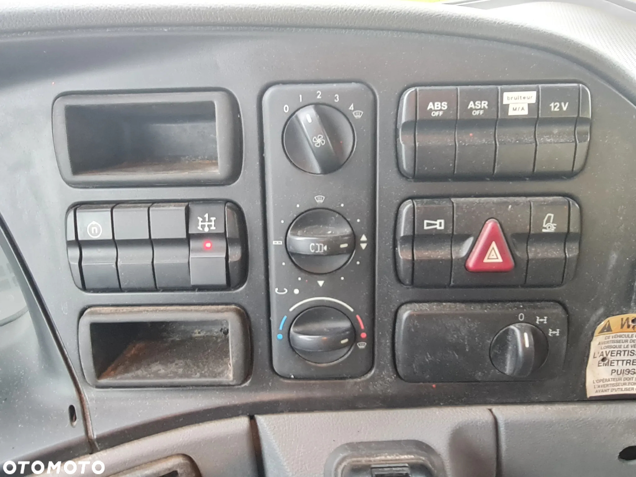 Mercedes-Benz Actros 2636 Wywrotka 6x4 Tylko 93 tys km SPECJALNY Solarka Piaskarka ACOMETIS Pług Arvel - 29