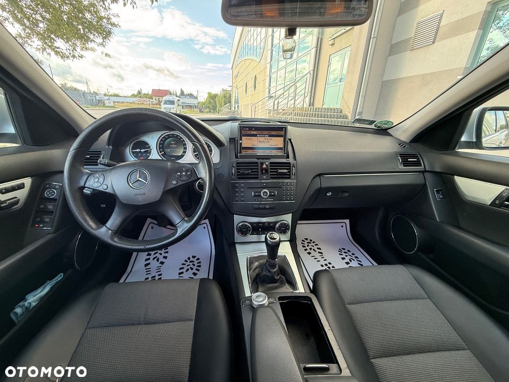 Mercedes-Benz Klasa C 200 Kompressor Avantgarde - 2