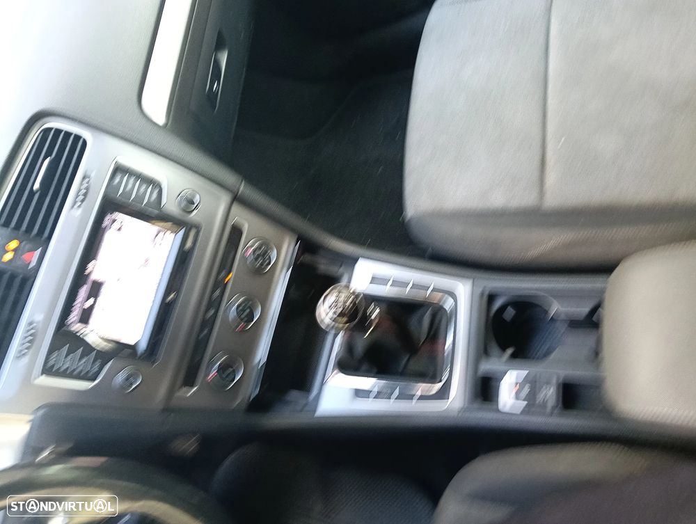 VW Golf Variant 1.6 TDi BlueMotion Confortline - 44