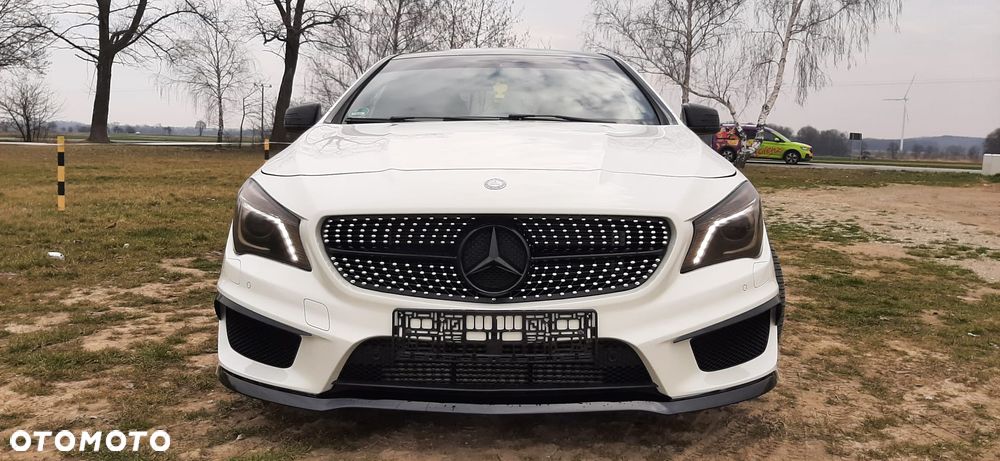 Mercedes-Benz CLA 200 - 19