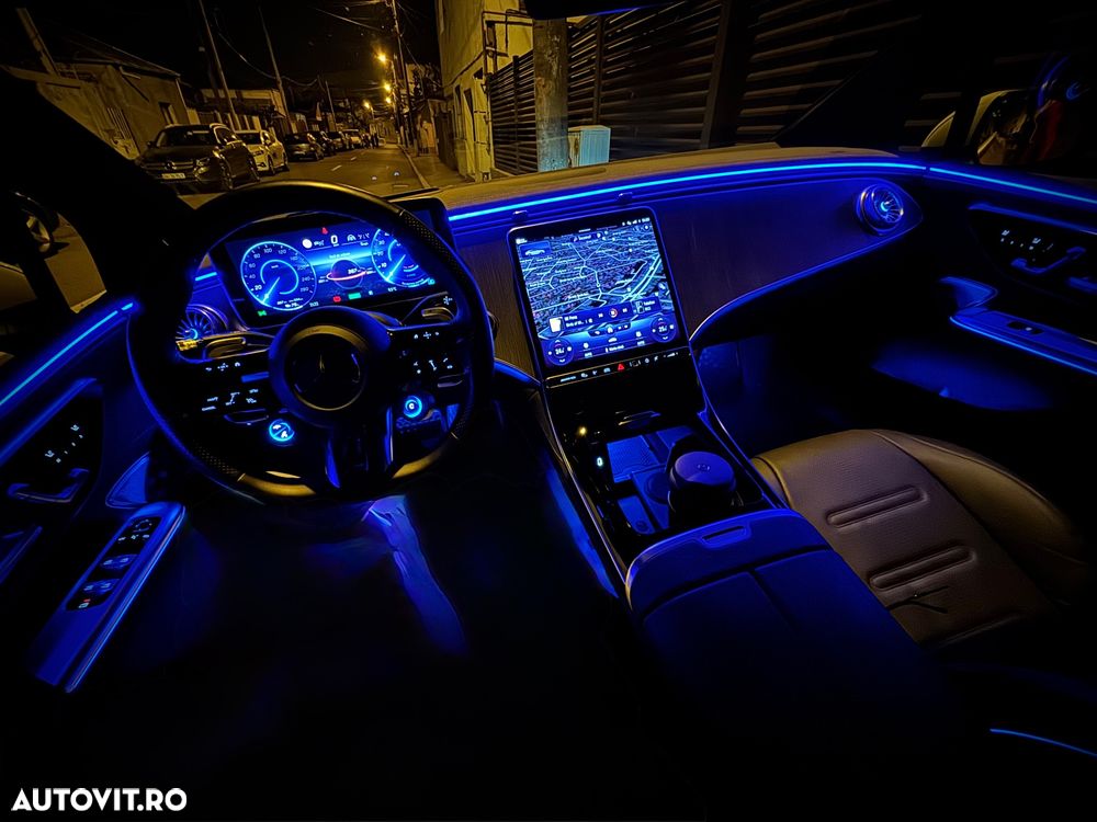 Mercedes-Benz EQE Mercedes-AMG 43 4MATIC - 21