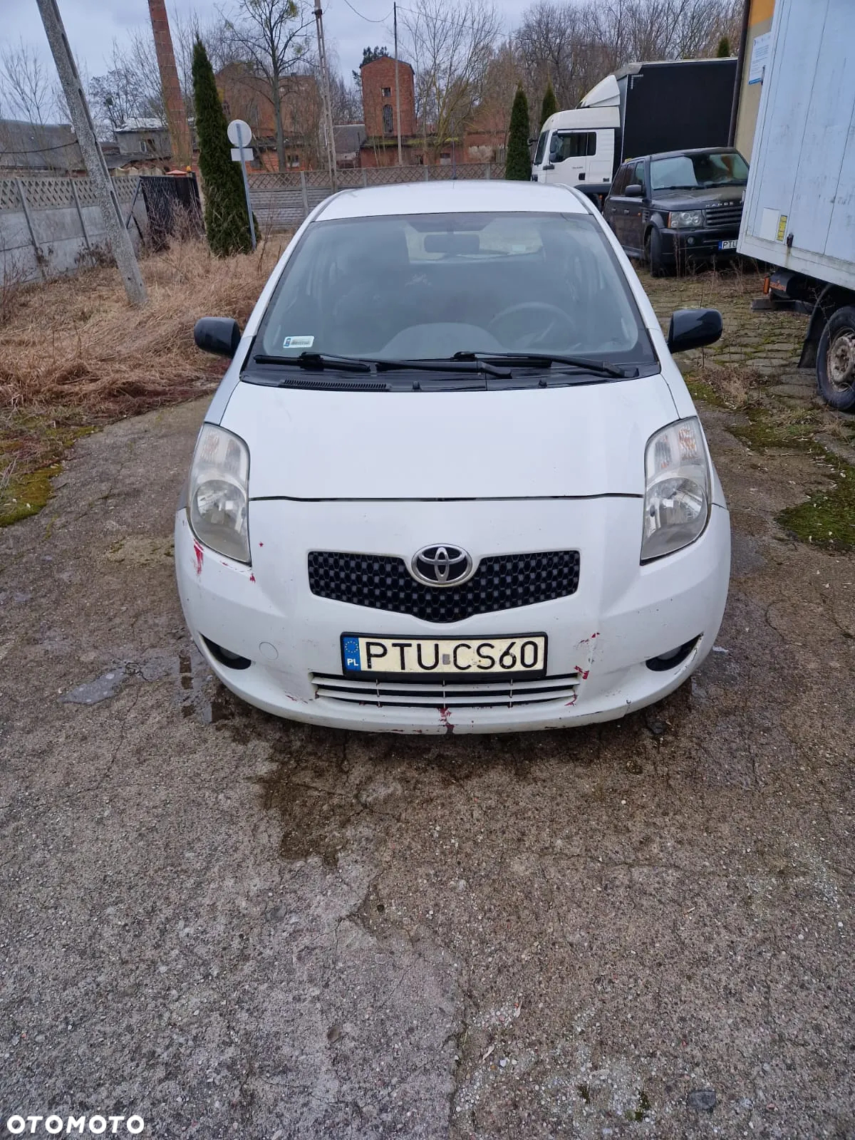 Toyota Yaris - 4