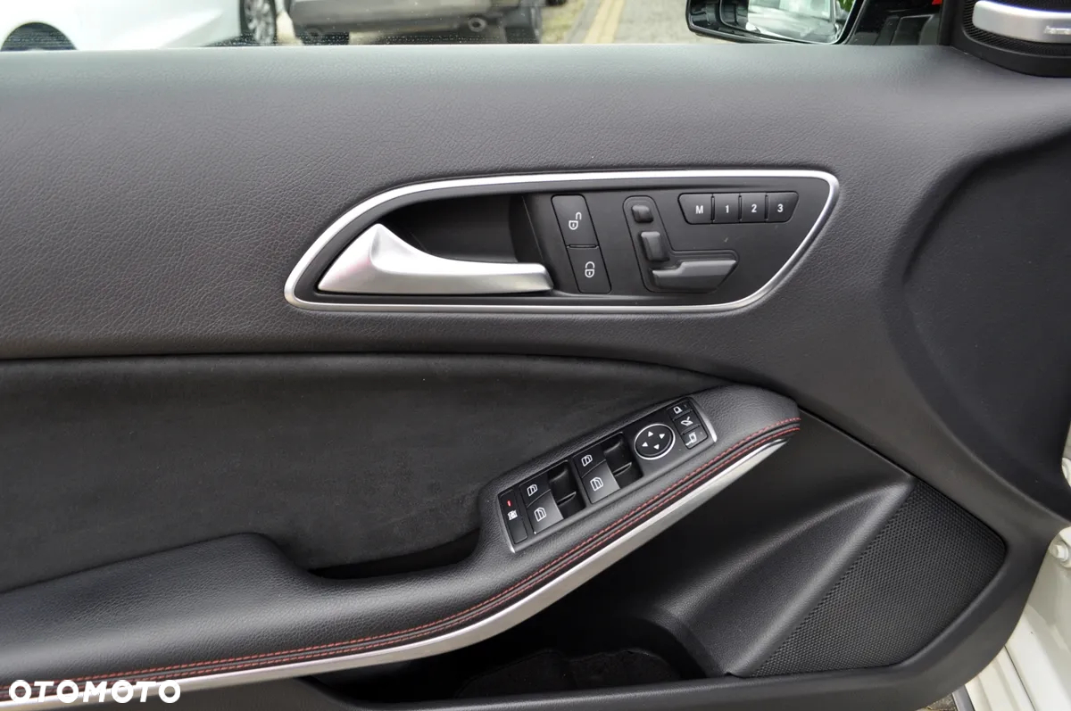 Mercedes-Benz Klasa A 45 AMG 4-Matic - 20