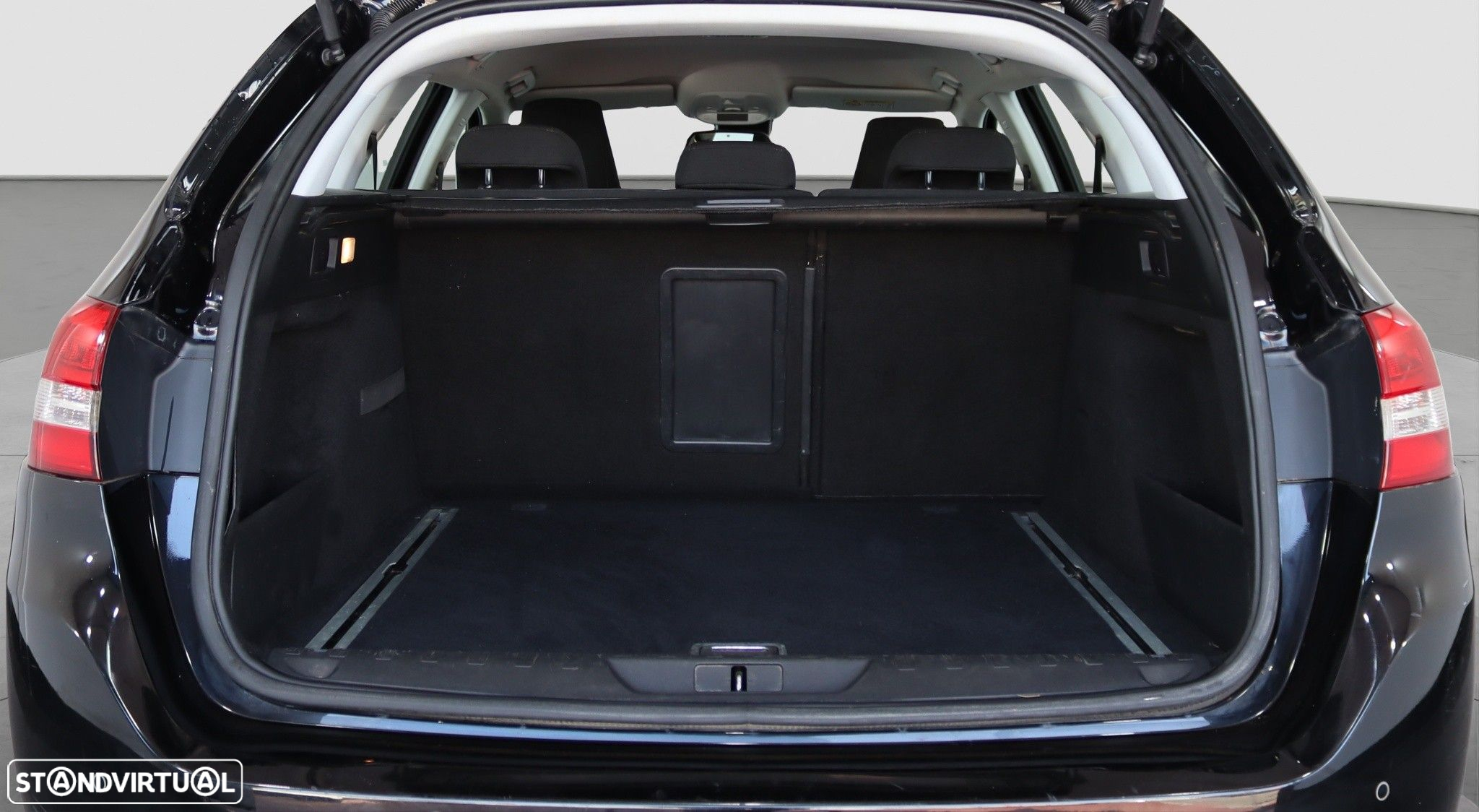 Peugeot 308 SW 1.6 BlueHDi Allure - 12