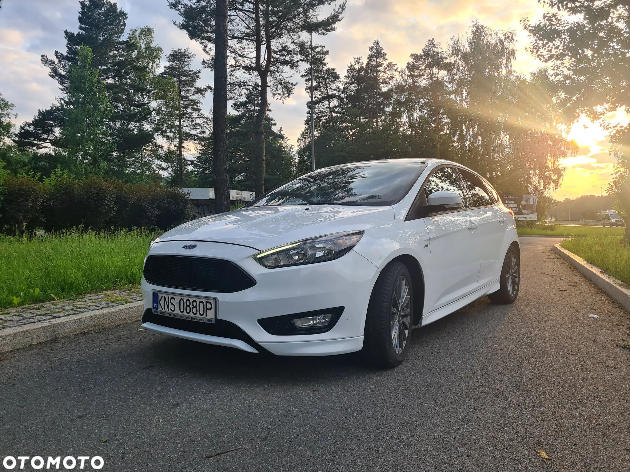 Ford Focus 1.5 EcoBoost SYNC Edition ASS - 1