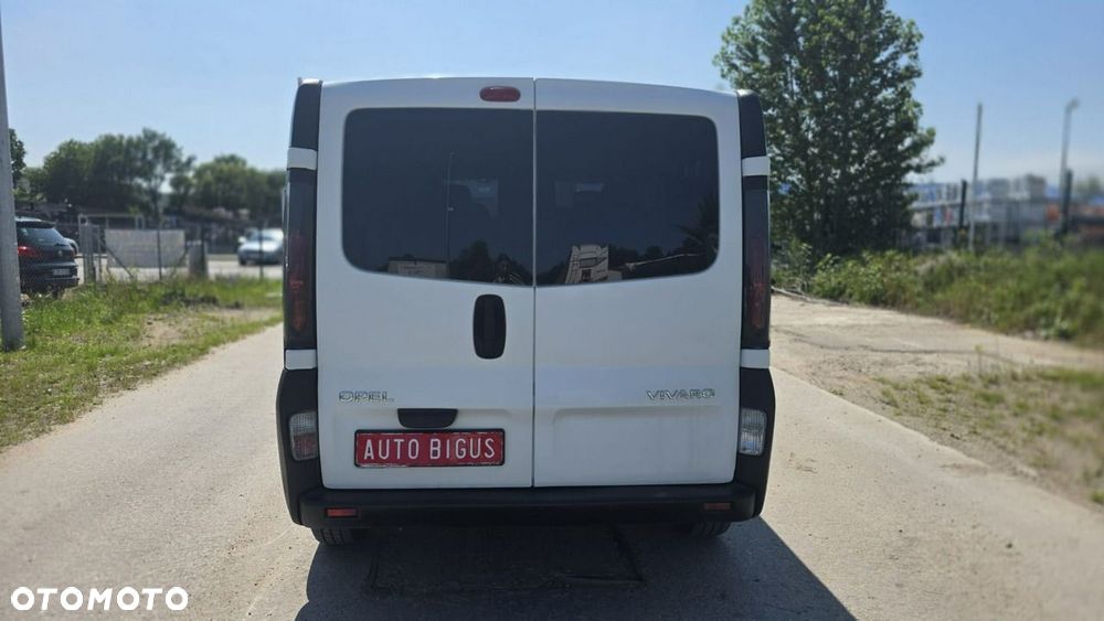 Opel Vivaro - 4