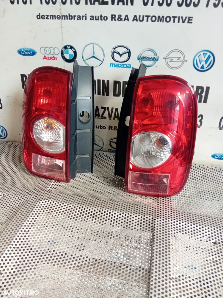 Stopuri Lampa Stop Tripla Stanga Dreapta Dacia Duster 2010-2017 Originale - 2
