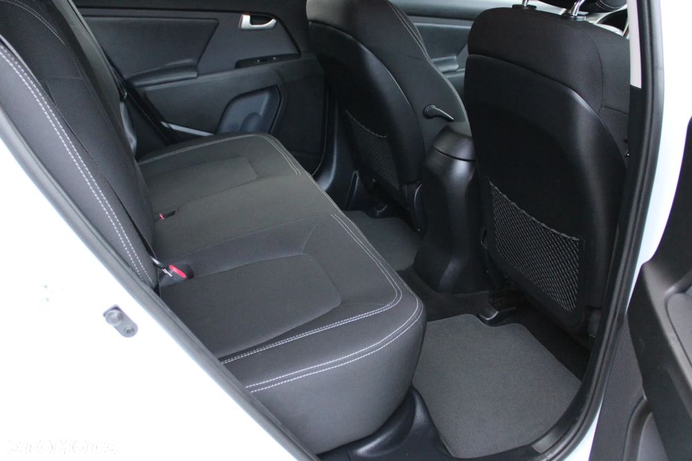 Kia Sportage 1.7 CRDI 2WD Edition 7 - 24