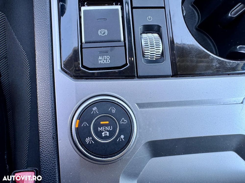 Volkswagen Touareg 3.0 V6 TDI 4Motion DPF Automatik Atmosphere - 35